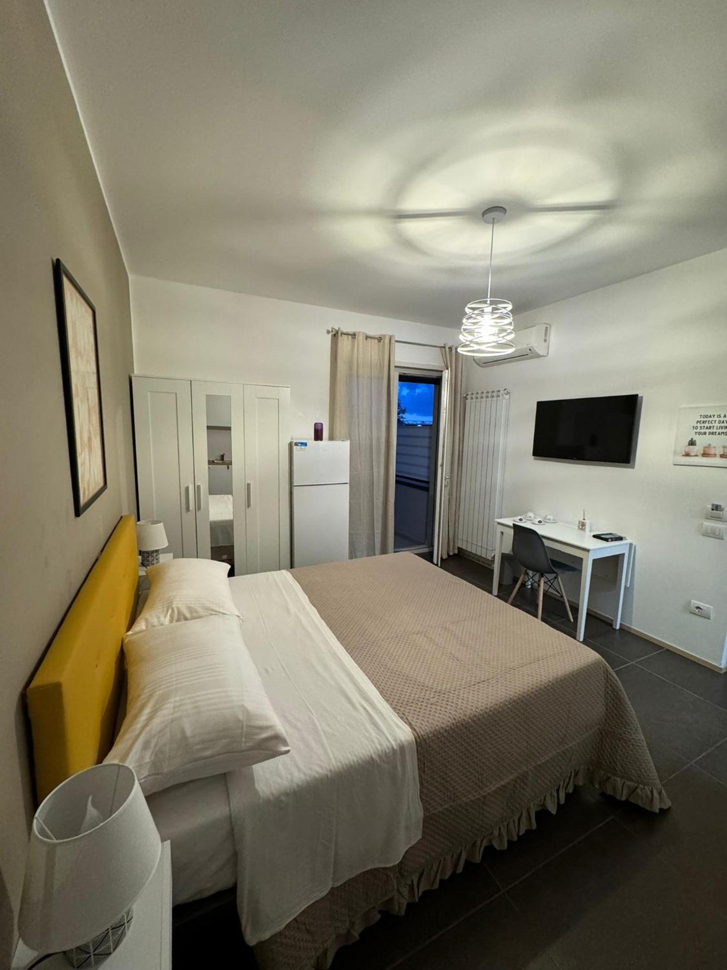 Il Ruggi Bb Bed & Breakfast Salerno Bagian luar foto