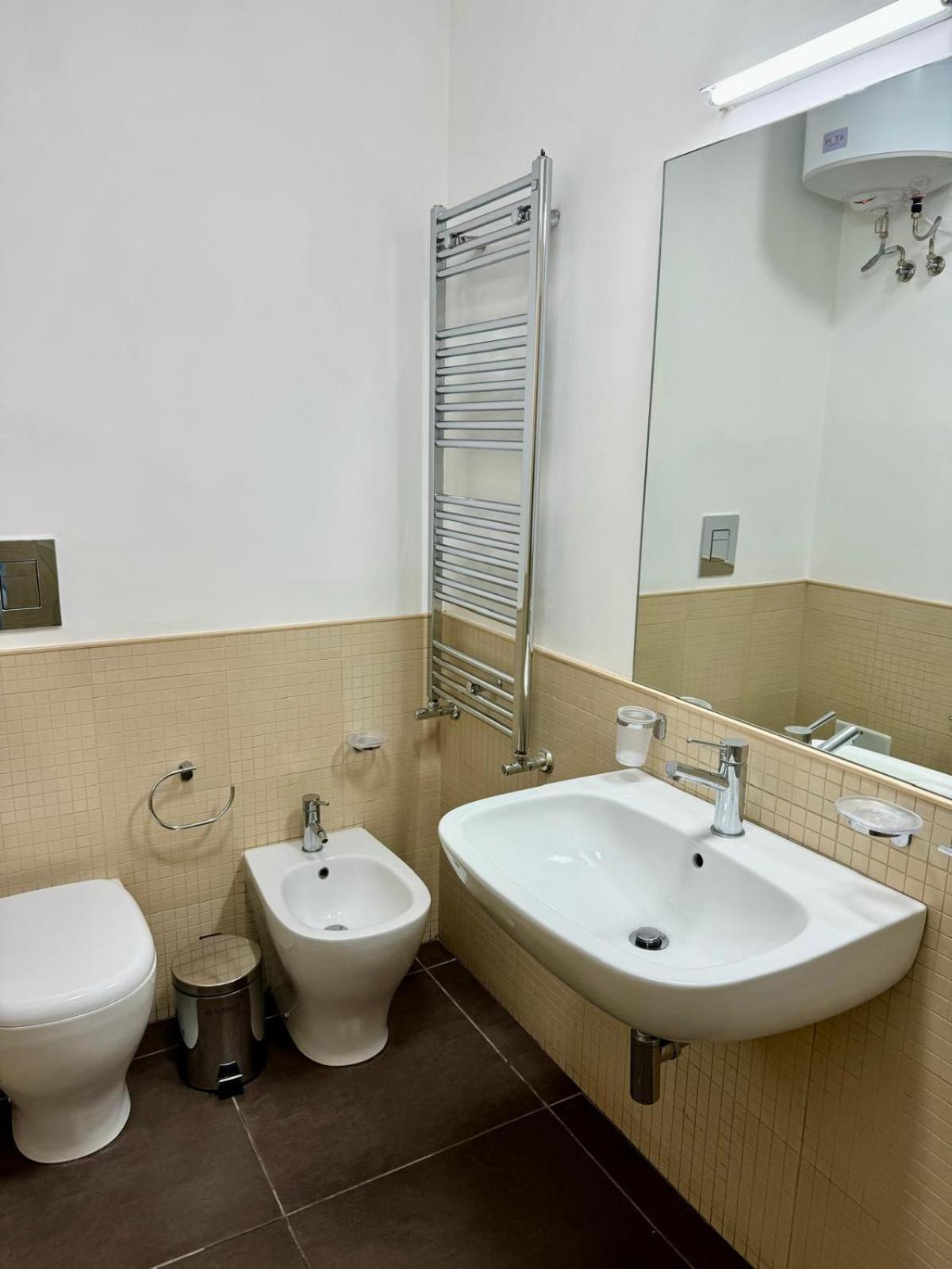 Il Ruggi Bb Bed & Breakfast Salerno Bagian luar foto